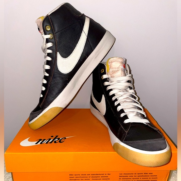 NWT Authentic Nike Blazer Mid ‘77 VNTG sneakers - Men’s - Picture 1 of 9